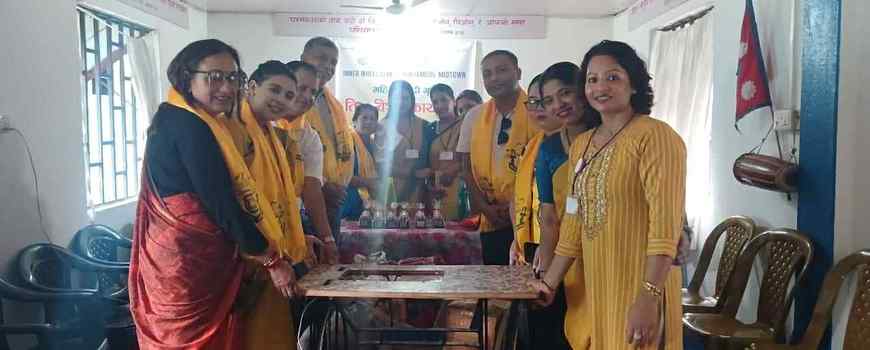  इनर ह्वील क्लब बिर्तामोड मिडटाउनको  महिला कैदी बन्दीहरूसँग तीज मिलन , आवश्यक सामग्री सहयोग  