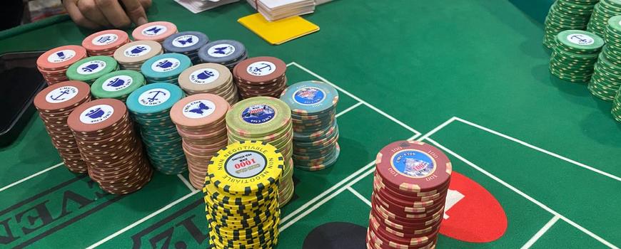 क्यासिनोमा  प्रहरीकाे छापा ,  ६ जना  पक्राउ